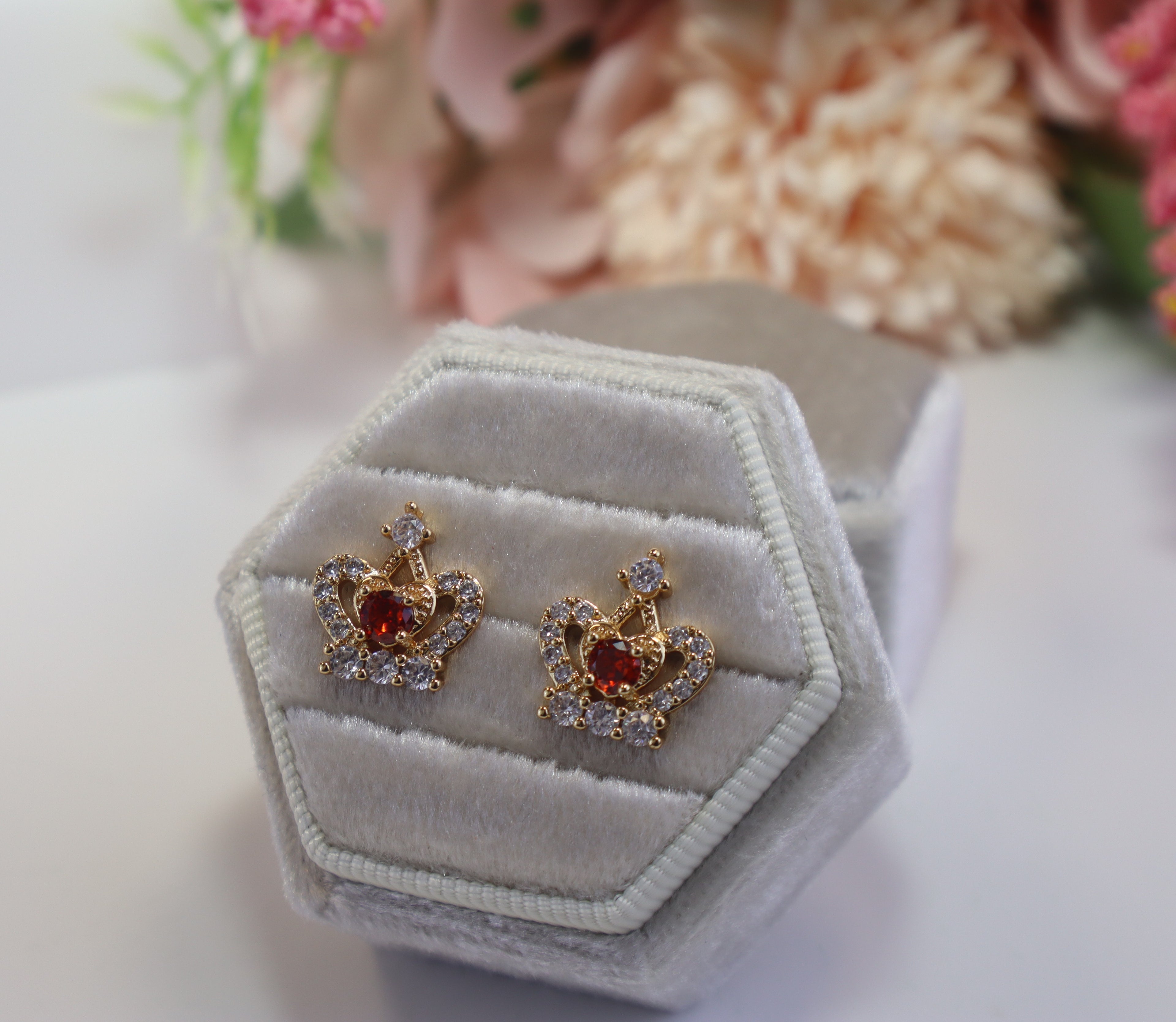 Queen of Hearts Studs