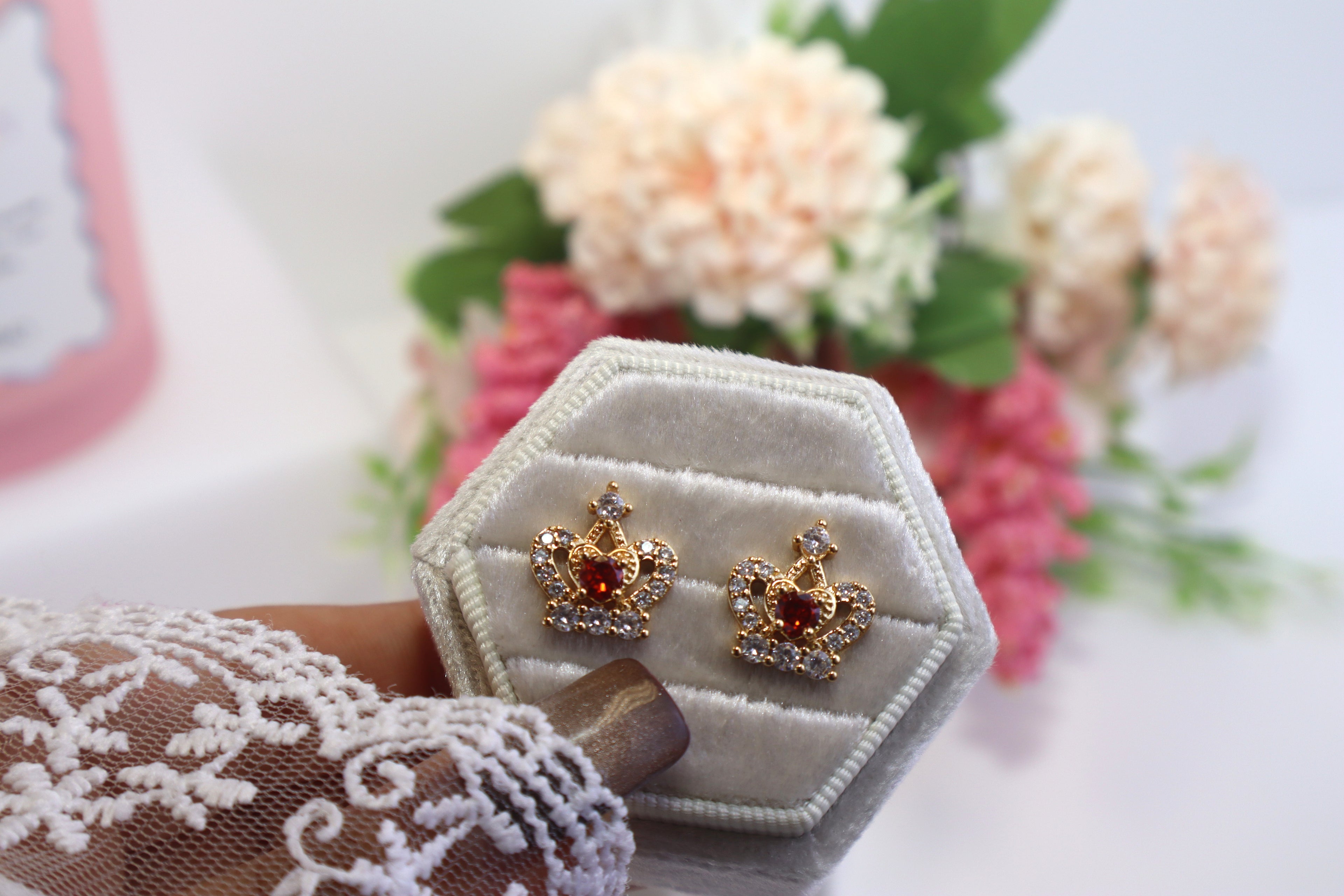 Queen of Hearts Studs