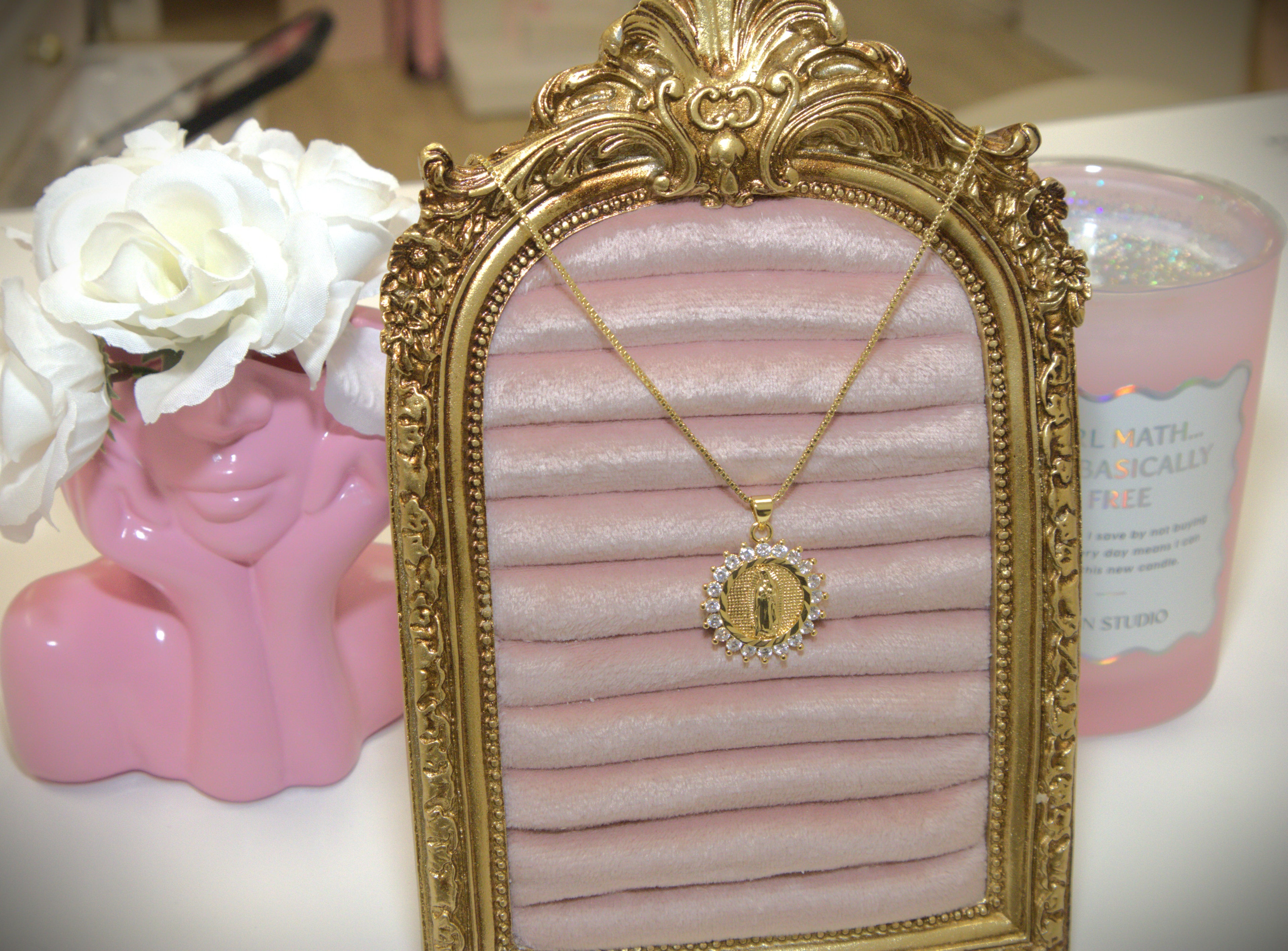 Virgen Halo Necklace